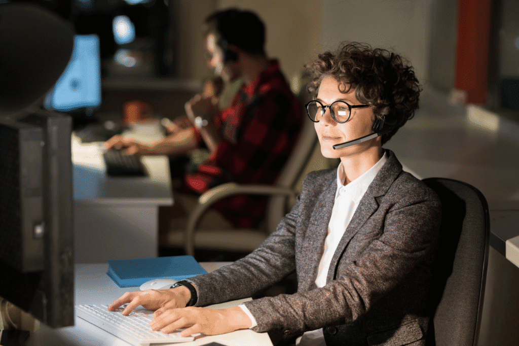 Virtual assistant working on a laptop